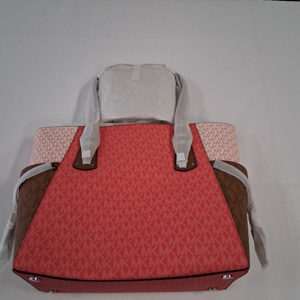 MICHAEL KORS EW TOTE – GERANIUM MULTI - Picture 2 of 5